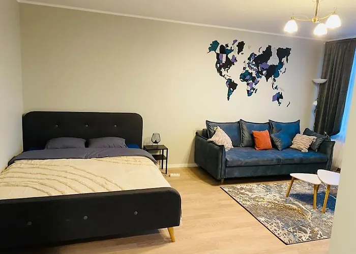 1-Bedroom Loft In Siena Tirgus